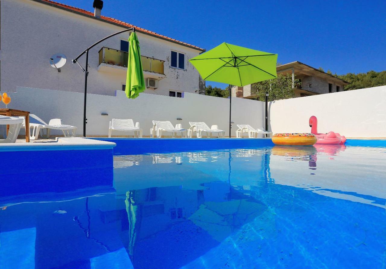 Apartment And Pool Nika Bibinje Dış mekan fotoğraf